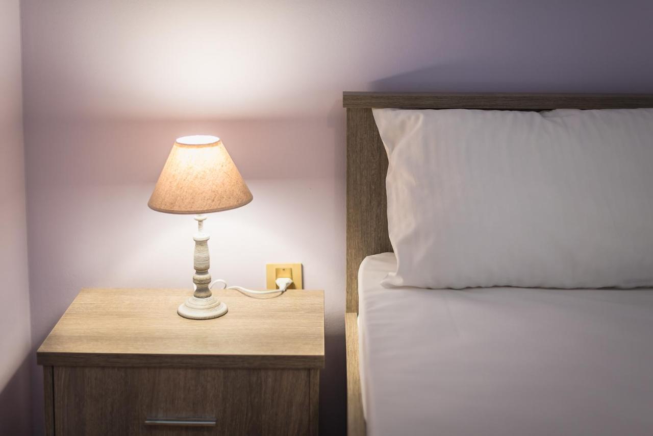 Comfy Apartment In Acropolis Area By Cloudkeys Athena Bagian luar foto
