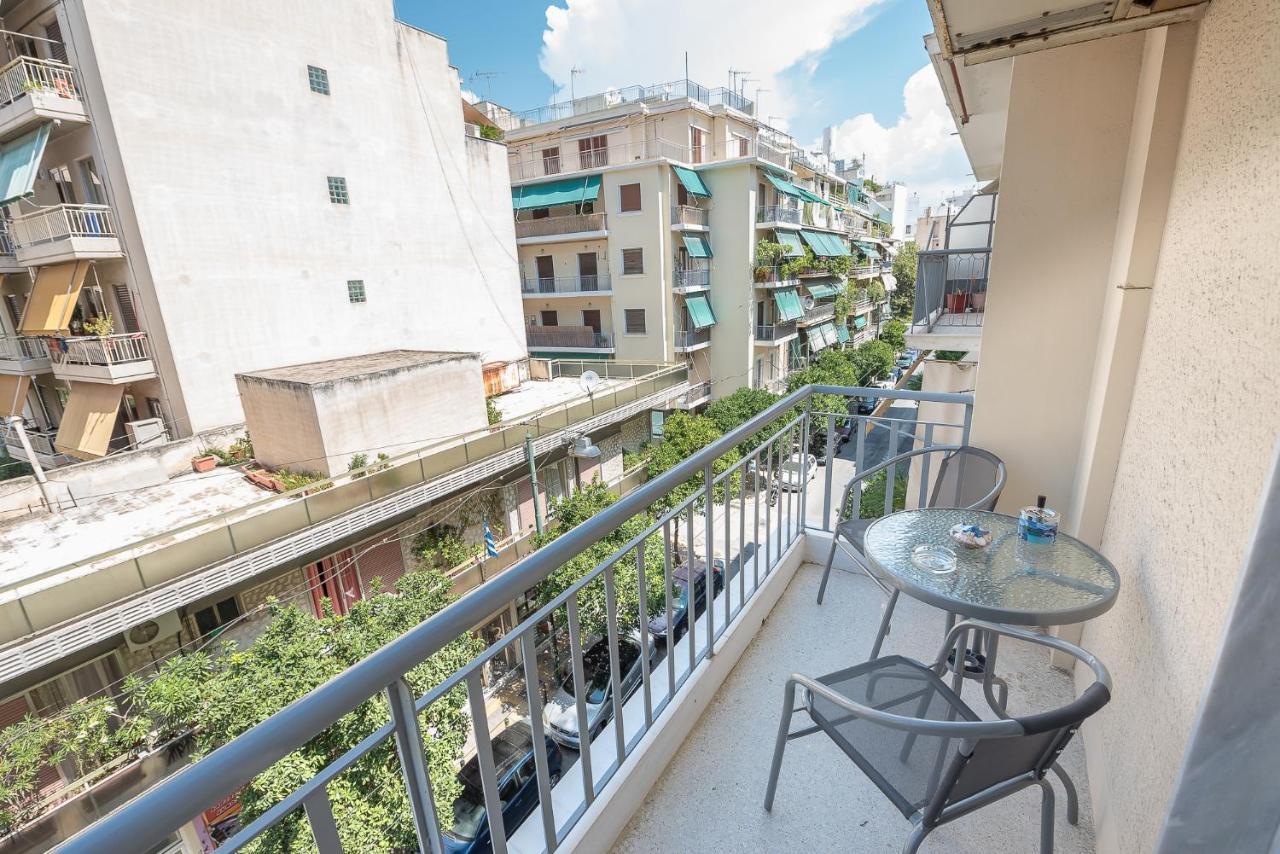 Comfy Apartment In Acropolis Area By Cloudkeys Athena Bagian luar foto