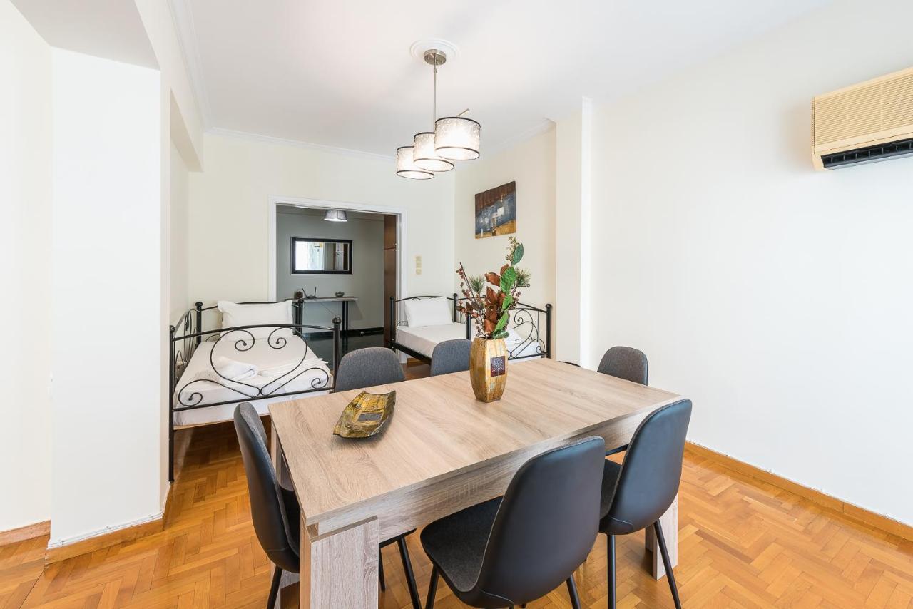 Comfy Apartment In Acropolis Area By Cloudkeys Athena Bagian luar foto